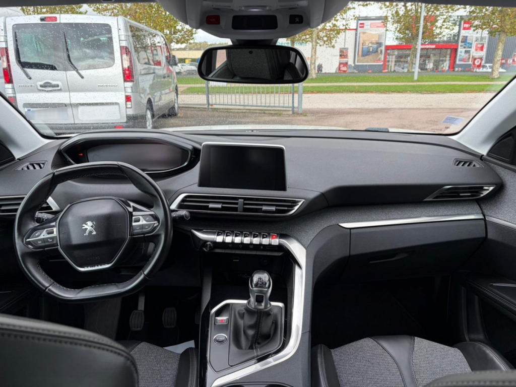 Peugeot 5008 (2) BlueHDi 130 S&S ALLURE