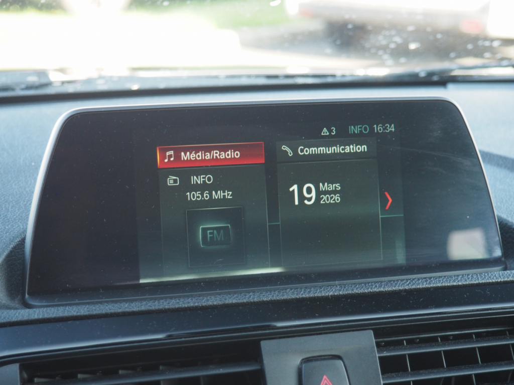 Bmw Série 1 (2) 118d Executive (F20 LCI)  5 portes  (févr. 2019) (co2 105)