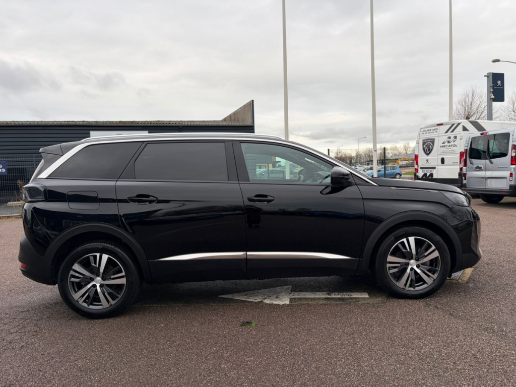 Peugeot 5008 (2) BlueHDi 130 S&S EAT8 Allure Pack