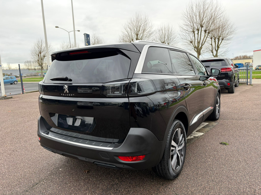 Peugeot 5008 (2) BlueHDi 130 S&S EAT8 Allure Pack