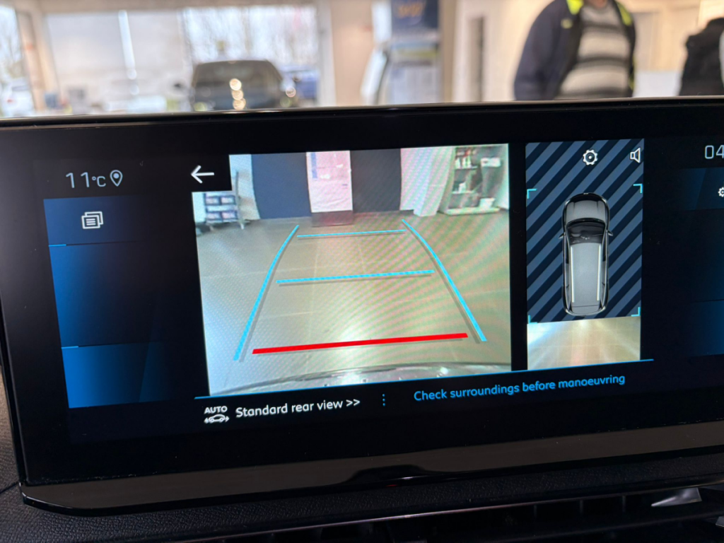 Peugeot 5008 (2) BlueHDi 130 S&S EAT8 Allure Pack