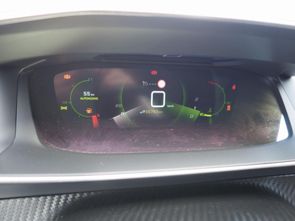 Peugeot 2008 Puretech 110 S&S ALLURE