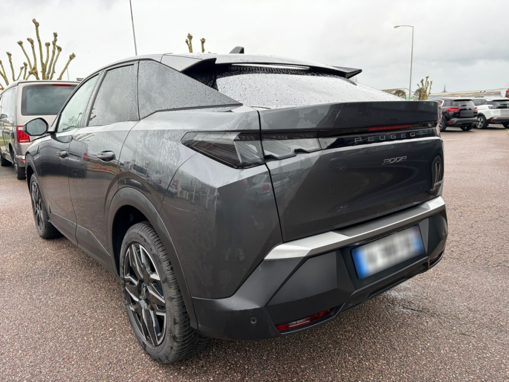 Peugeot 3008 (3) 1.2 HYBRID 136 E-DCS6 GT