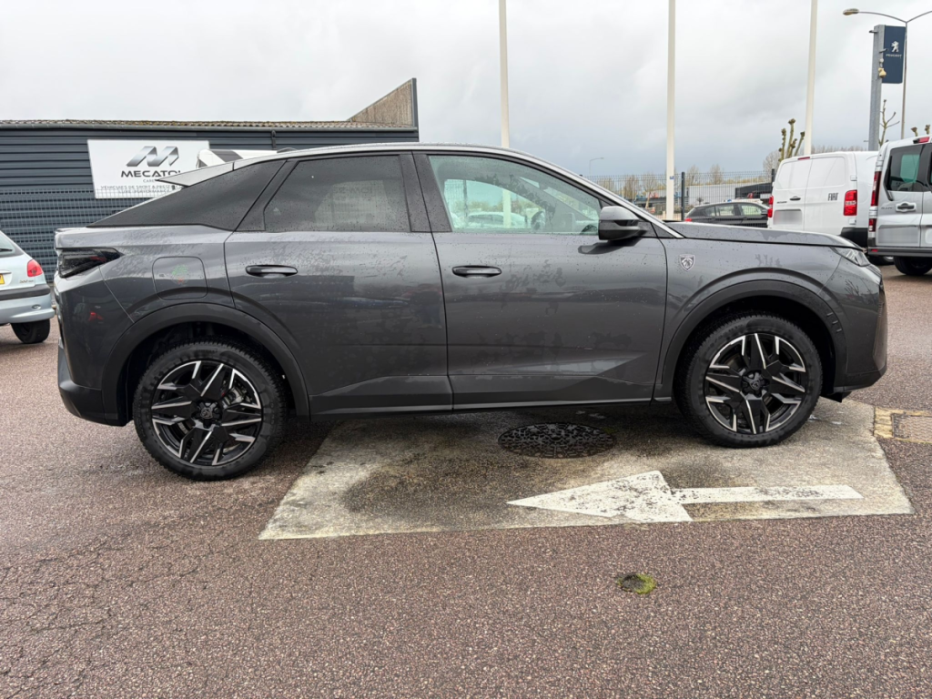 Peugeot 3008 (3) 1.2 HYBRID 136 E-DCS6 GT