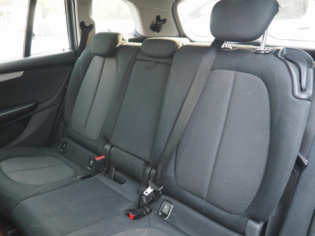 Bmw Série 2 Gran Tourer 216d Business Design