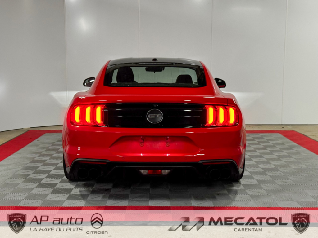 Ford Mustang (6) Fastback V8 BVM6 GT