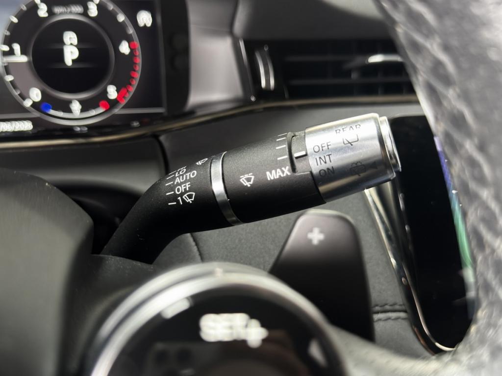 Land Rover Range Rover Evoque (2) D180 BVA 4WD R-Dynamic SE