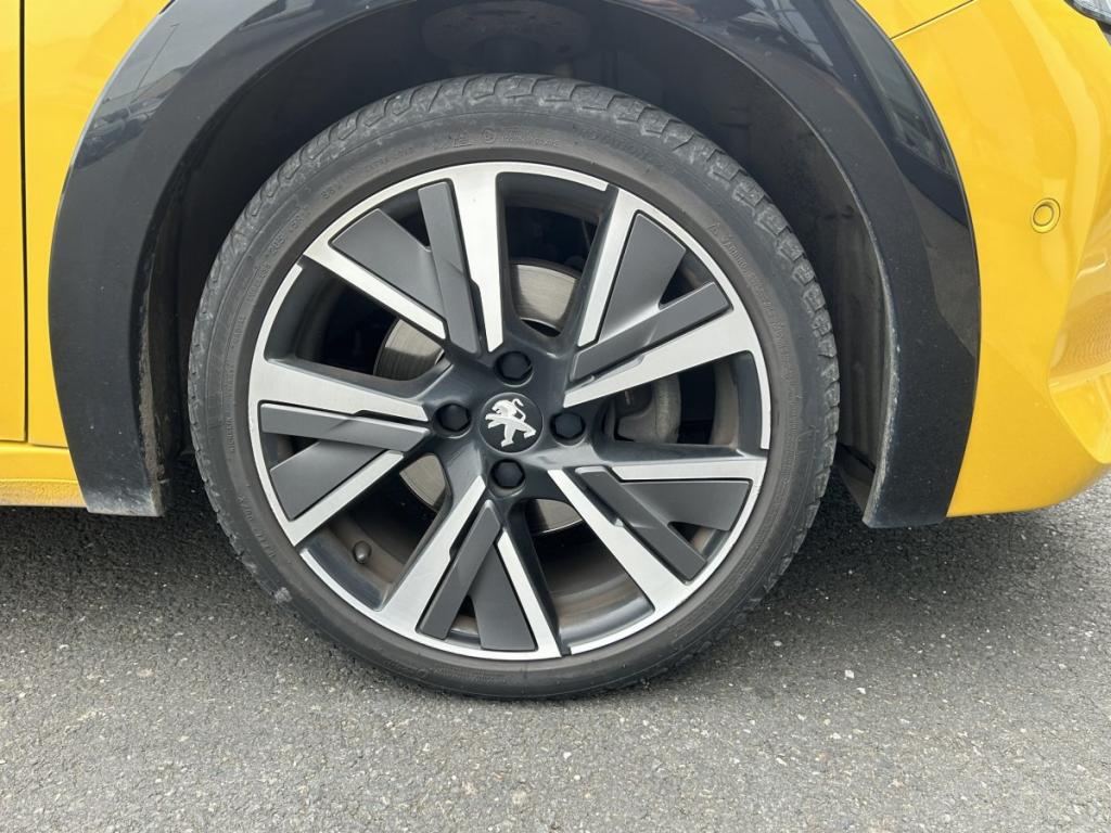 Peugeot 208 (2) PureTech 100 S&S EAT8 GT
