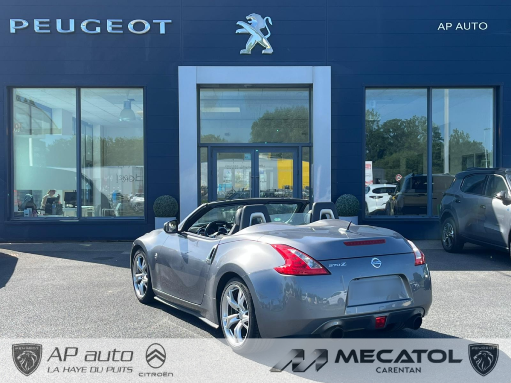 Nissan 370Z 3.7 V6 328 Pack (NEW)  2 portes Cabriolet (janv. 2012) (co2 254)