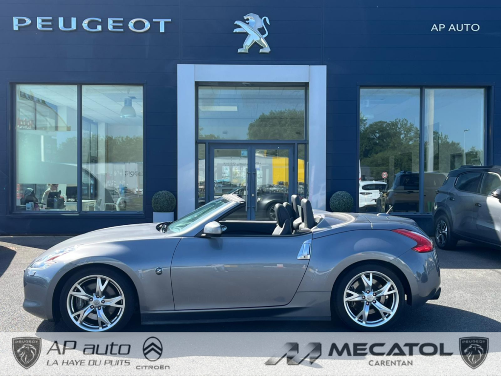 Nissan 370Z 3.7 V6 328 Pack (NEW)  2 portes Cabriolet (janv. 2012) (co2 254)