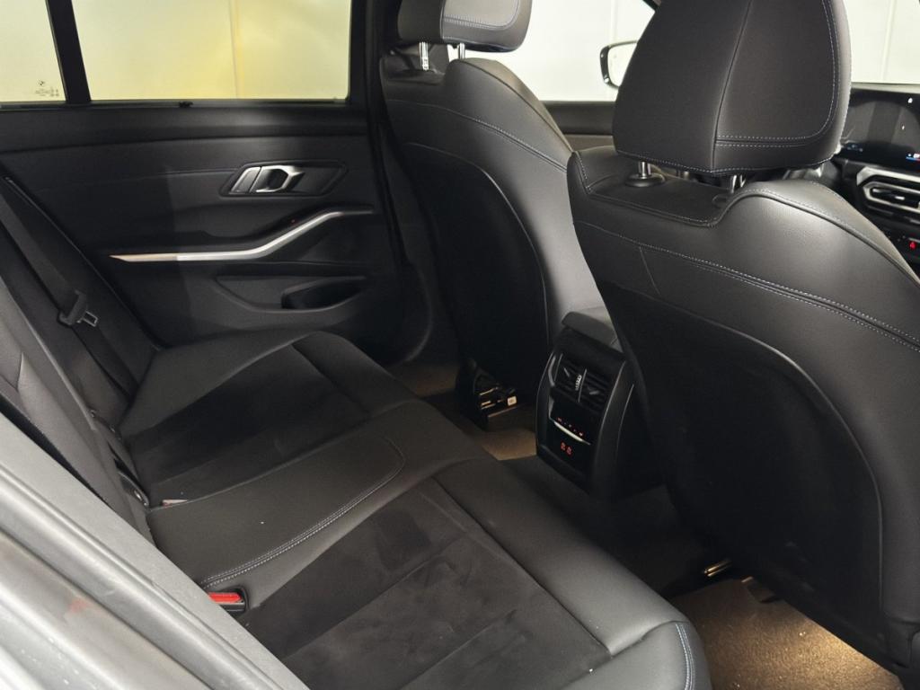 Bmw Série 3 Touring (7) 320e 204ch M Sport BVA8 Hybride