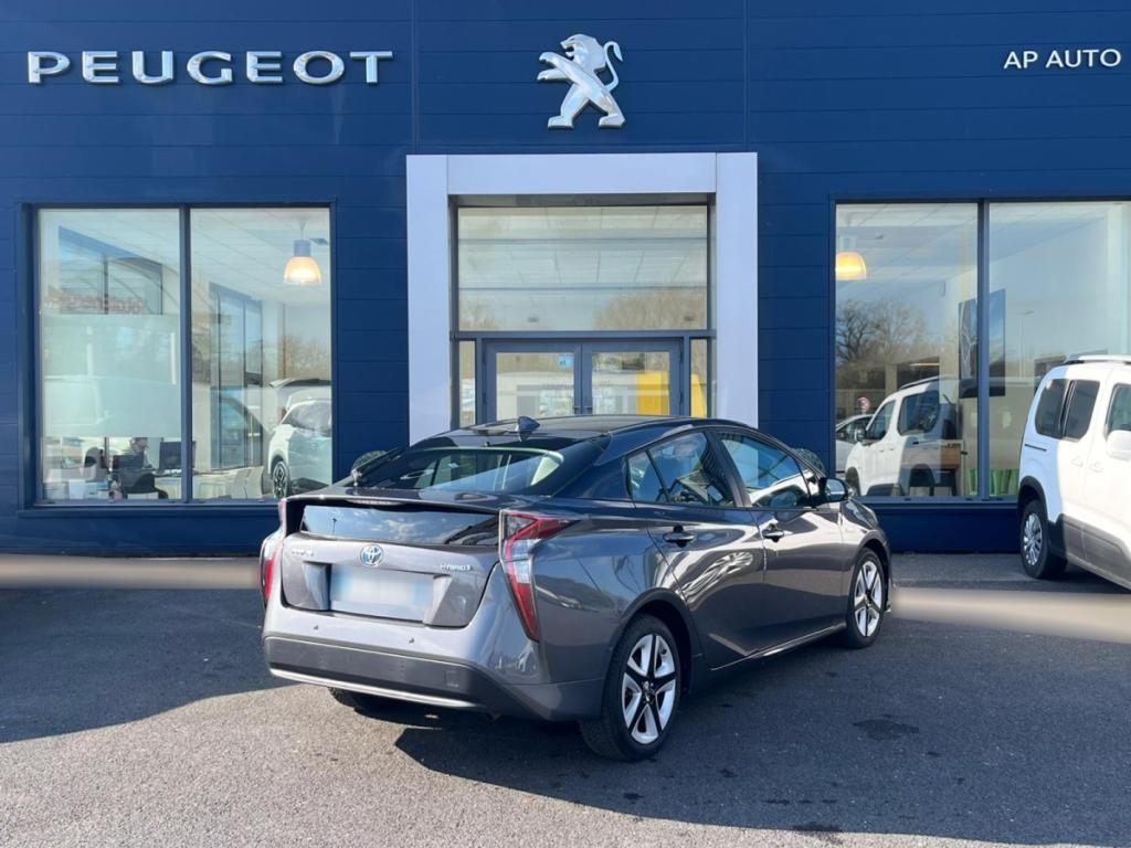 Toyota Prius (4) Lounge