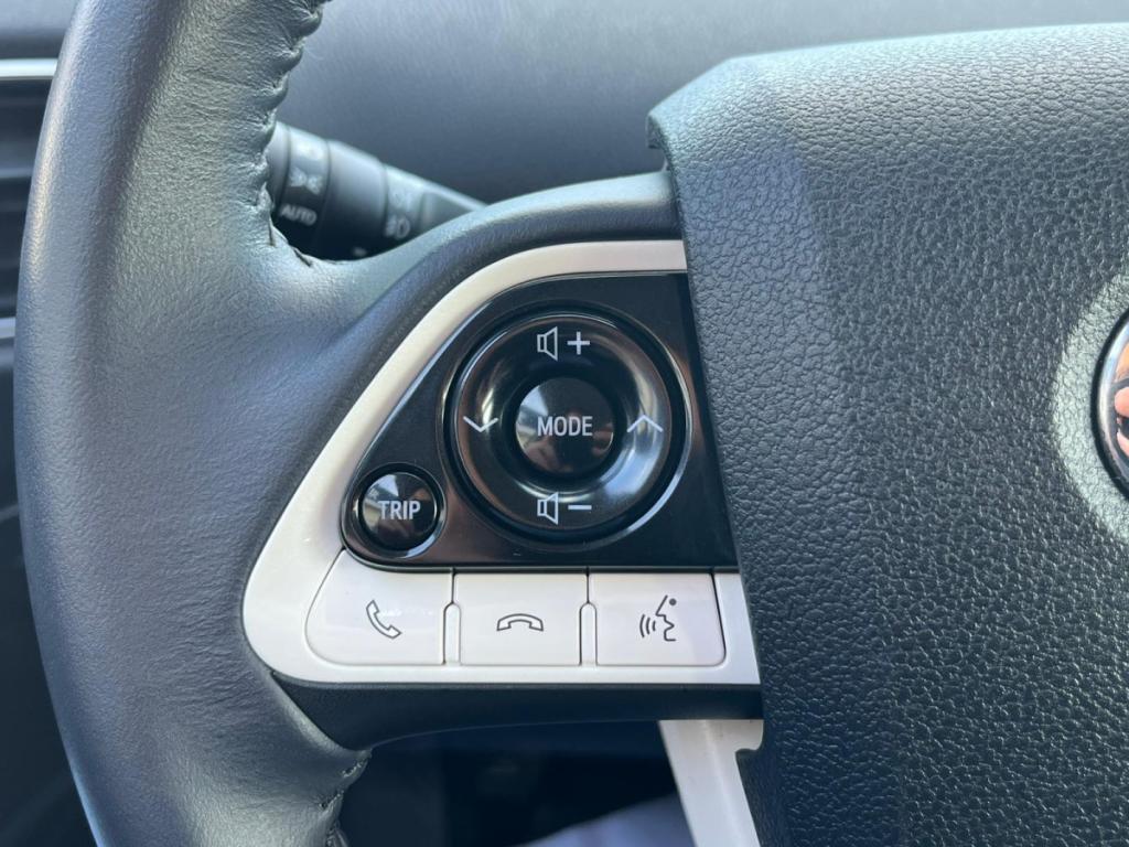 Toyota Prius (4) Lounge