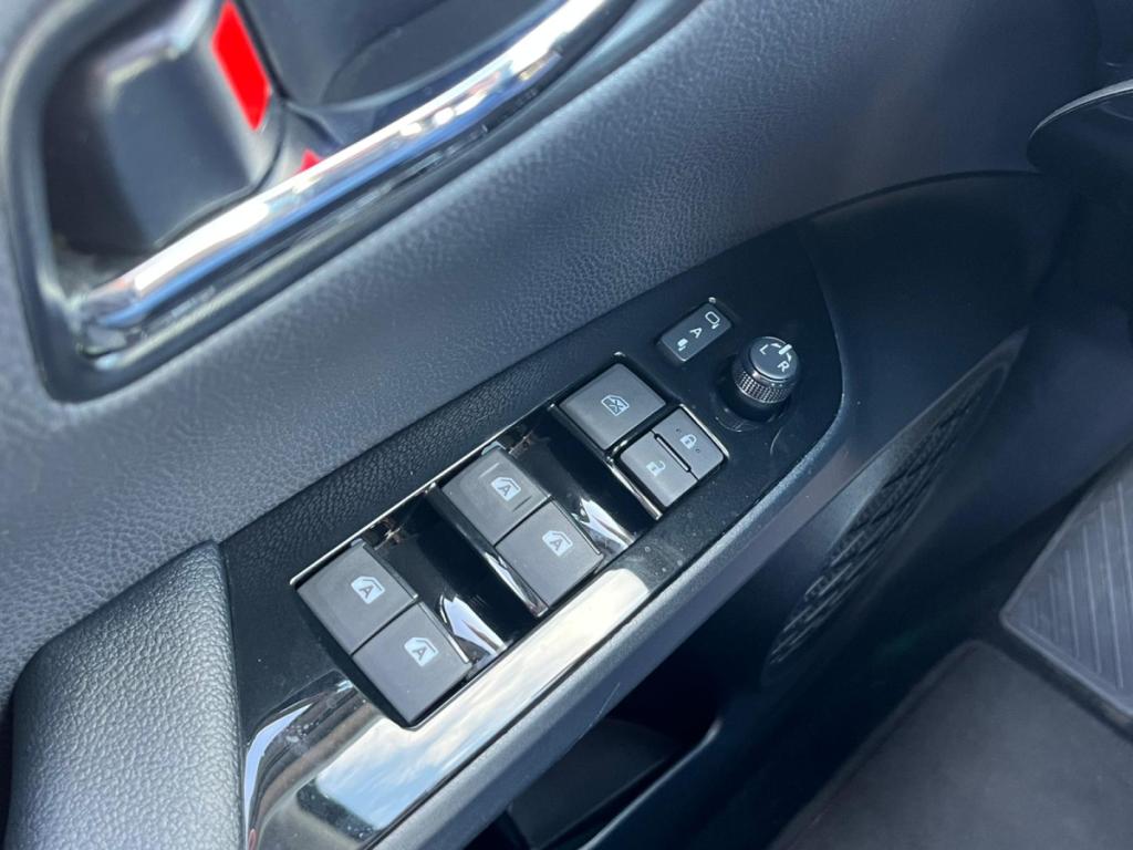 Toyota Prius (4) Lounge