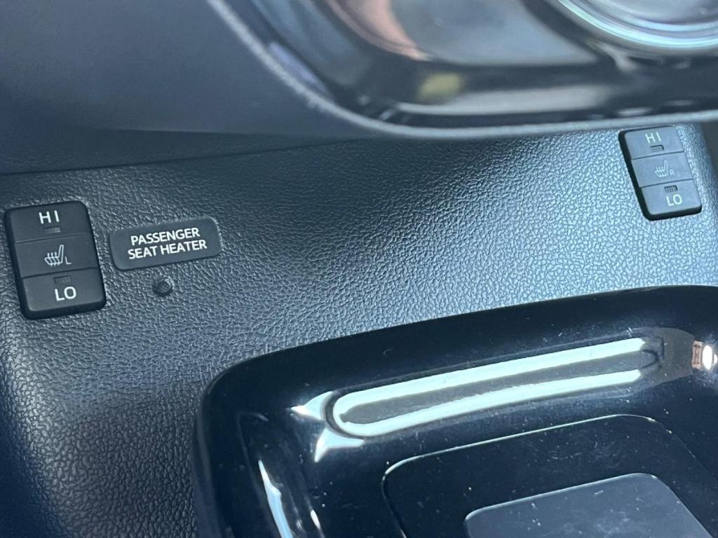 Toyota Prius (4) Lounge