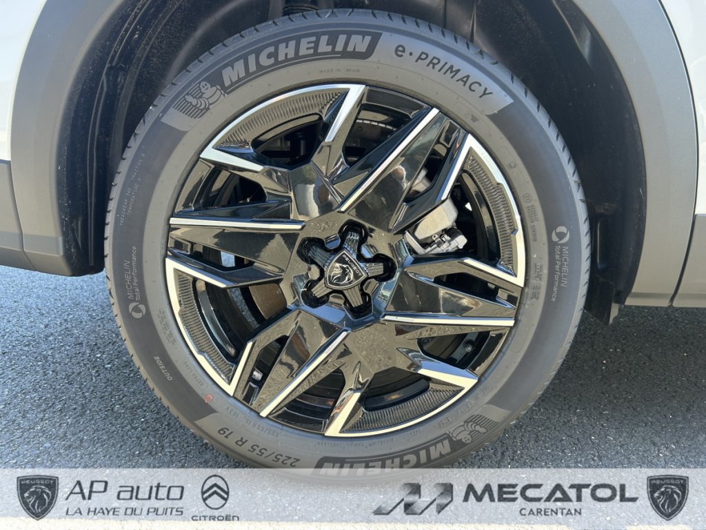 Peugeot 5008 (3) 1.2 HYBRID 136 E-DCS6 ALLURE