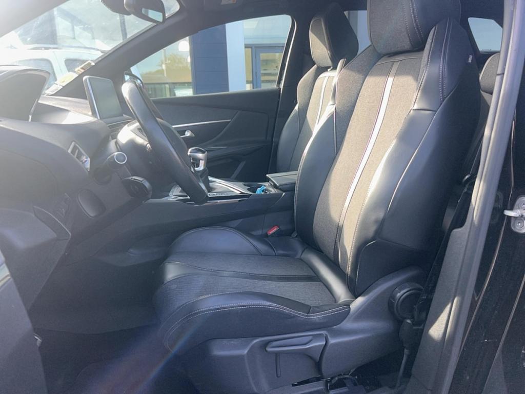 Peugeot 3008 (2) 2.0 BLUEHDI 150 S&S GT LINE 5 portes  (oct. 2017) (co2 114)